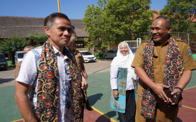 Penguatan TEFA, PJBL, dan TOPLOKER sebagai Implementasi Link and Match Pendidikan Vokasi dengan Dunia Usaha dan Industri